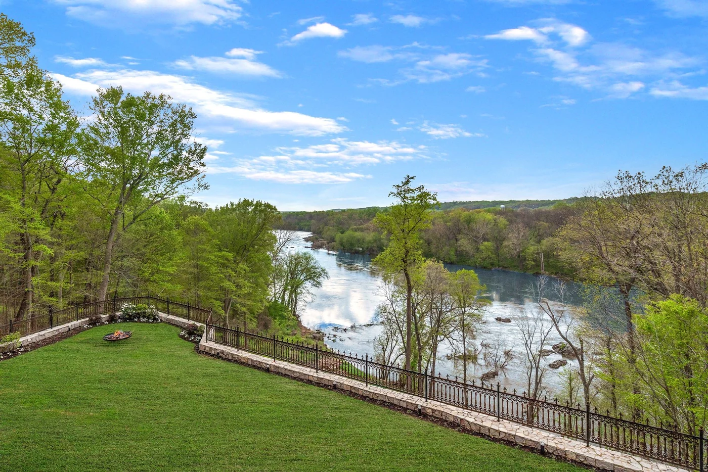 Spring leaves and the lawn above the Potomac.