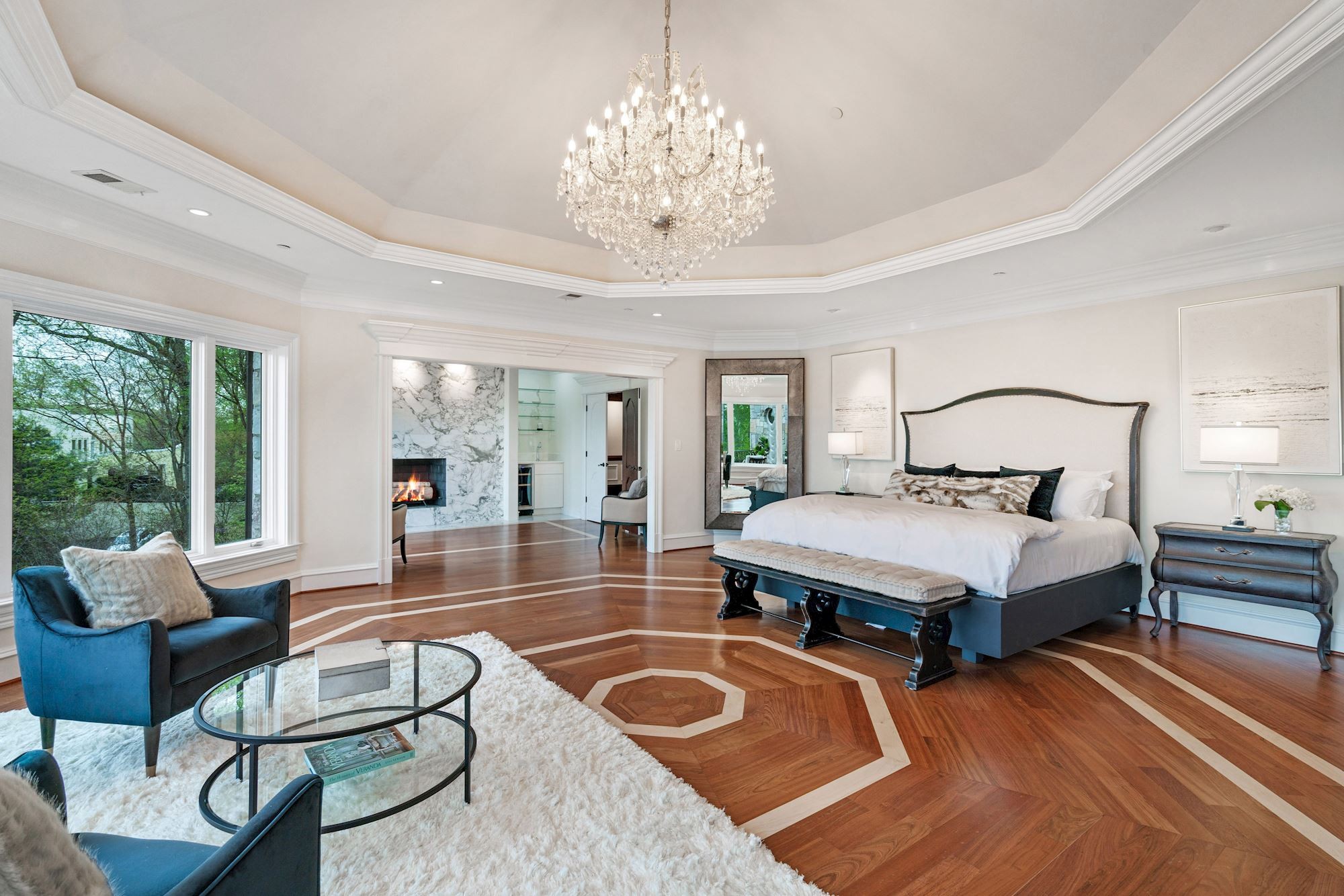 The Shakespeare Suite, an octagonal bedroom with an inlaid floor.